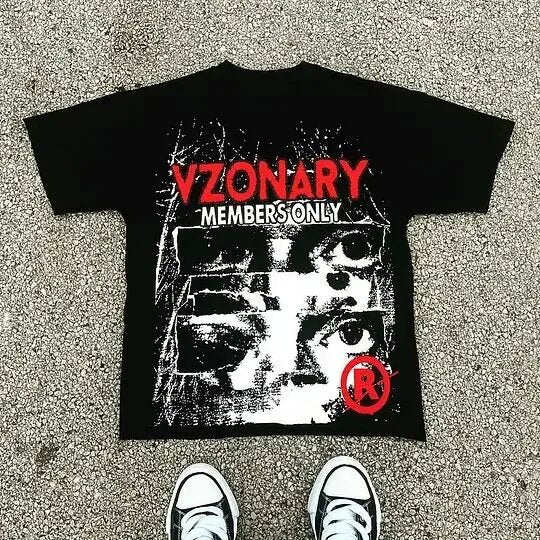 Gothic Graphic Tee — 388 black